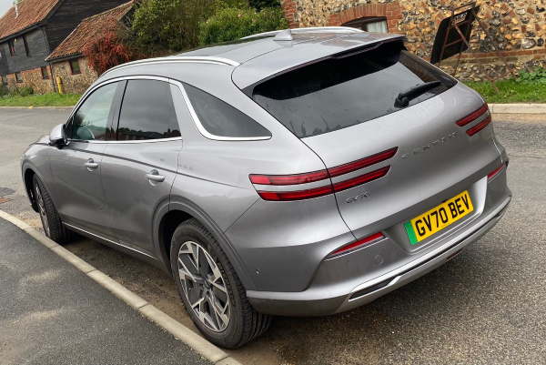 Genesis rear retouch