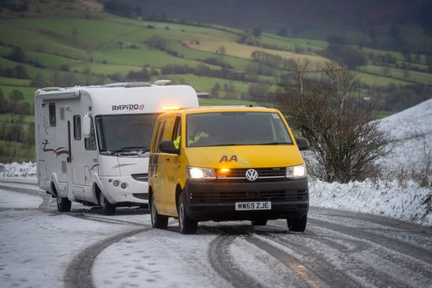 Alex diggle winnats pass resize