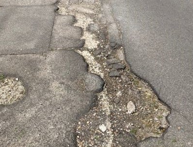 Pothole at junction resize 2