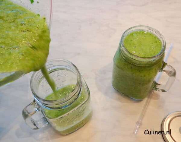 Groene boerenkoolsmoothie