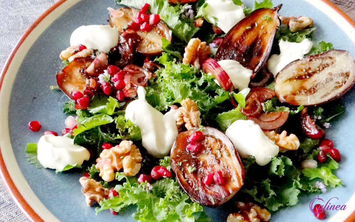 Mini aubergine en boerenkoolsalade