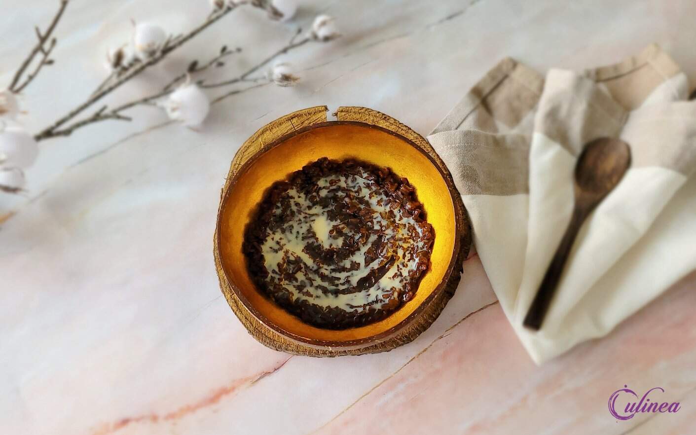 Filipijnse chocolade rijstpudding Champorado