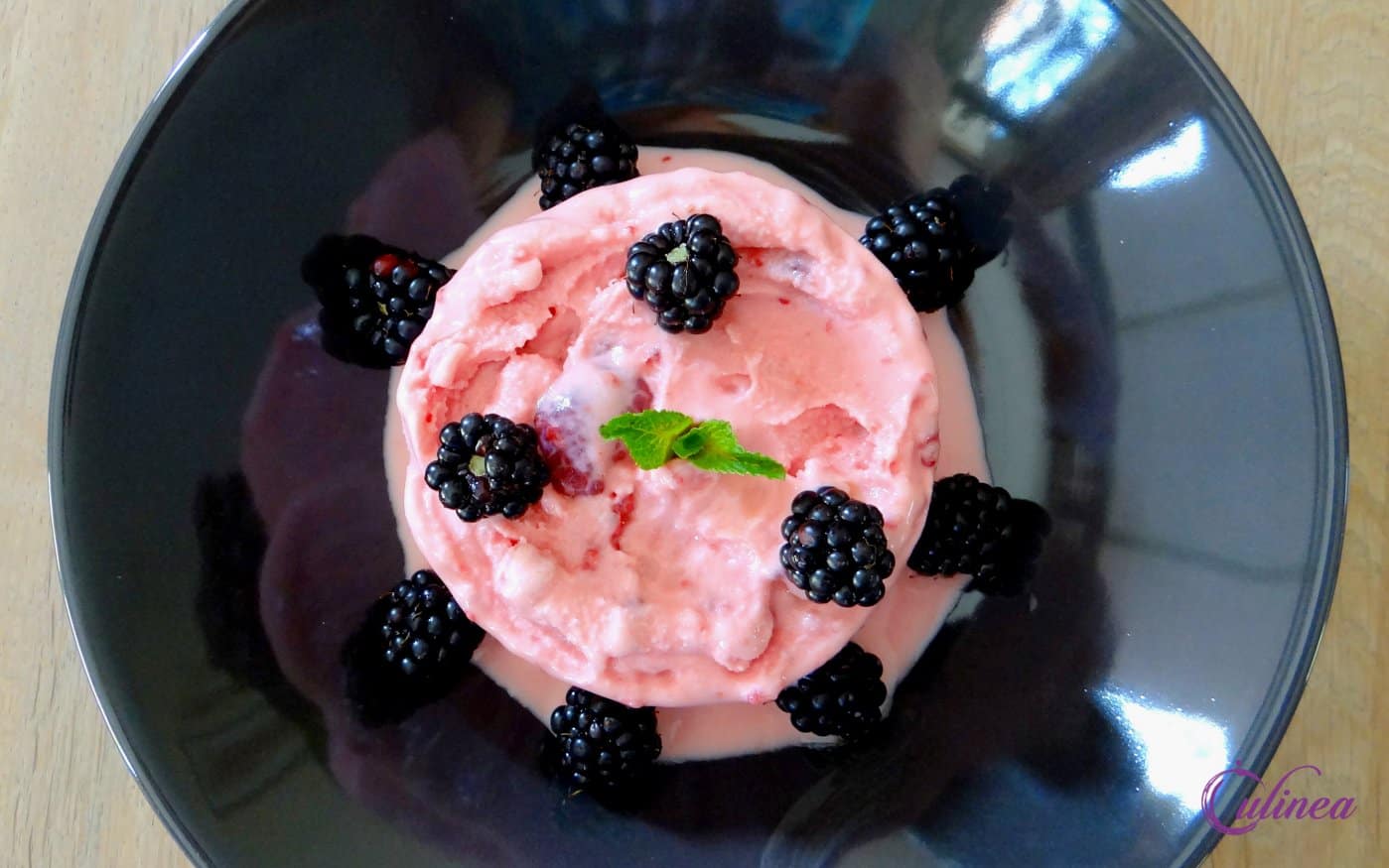 Frambozen yoghurtijs