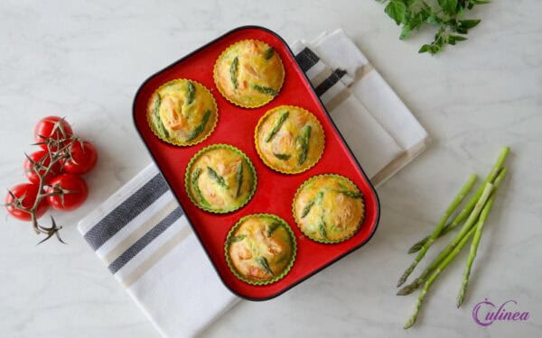 Mini frittata met asperges en zalm