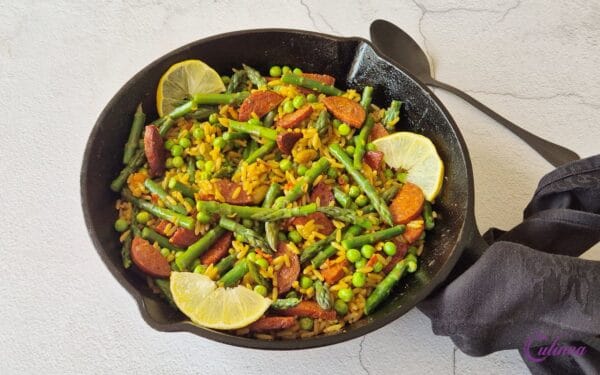 Paella met groene Asperges, Bonen en Doperwten