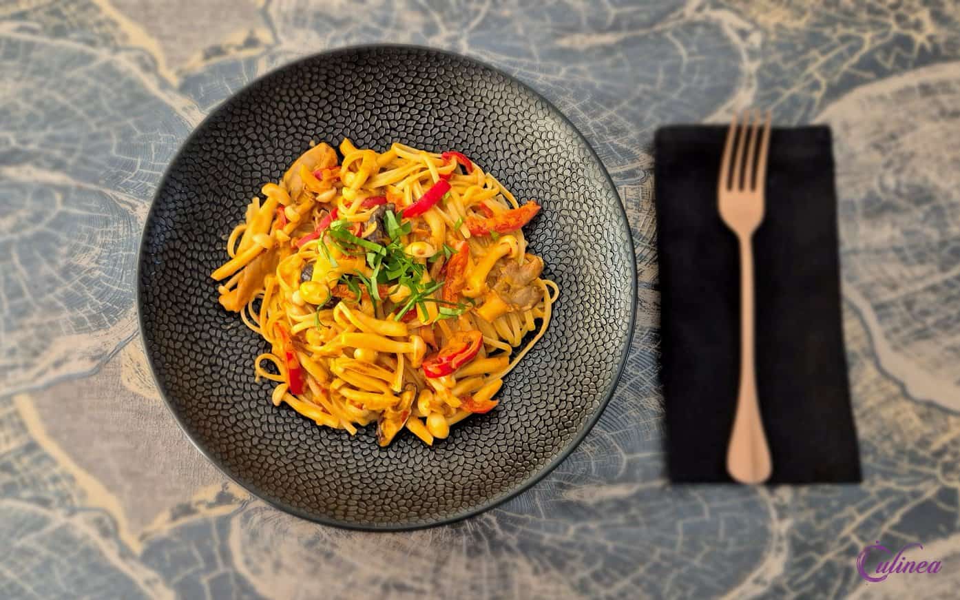 Pasta met Stroganoff Paddenstoelen