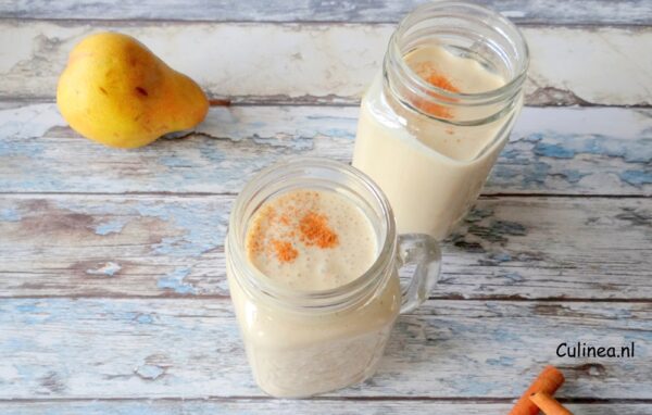 Peer spice latte smoothie