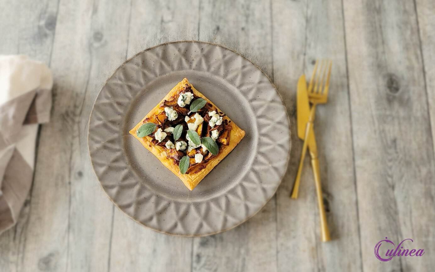 Pompoentaartjes met blauwe kaas