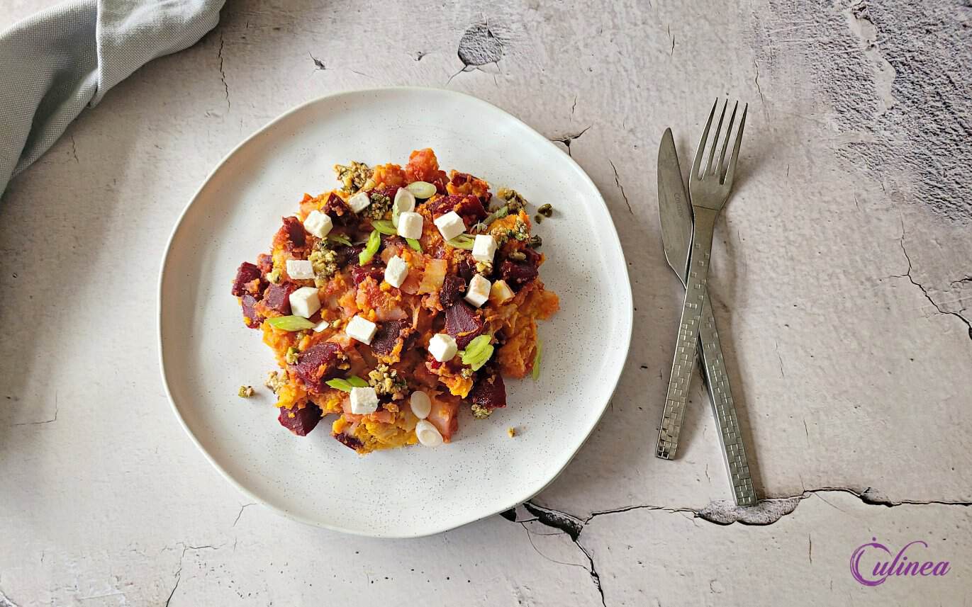 Zoete aardappel pastinaak bietenstamppot