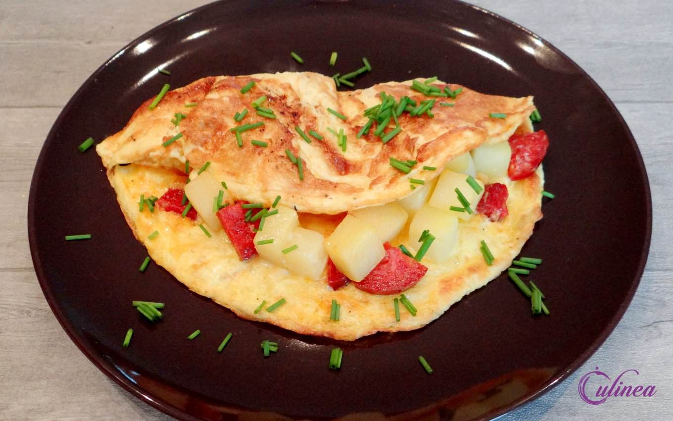 Omelet met koolraap en chorizo