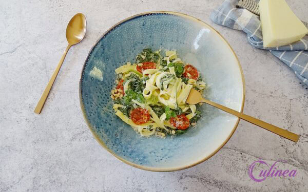Pasta met verse spinazie