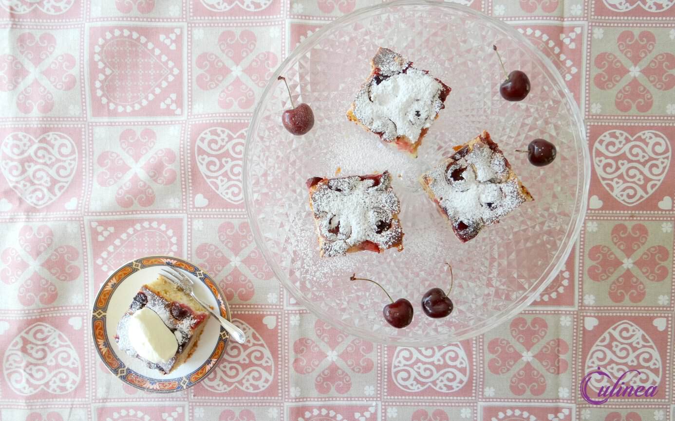 Yoghurt kersen cake