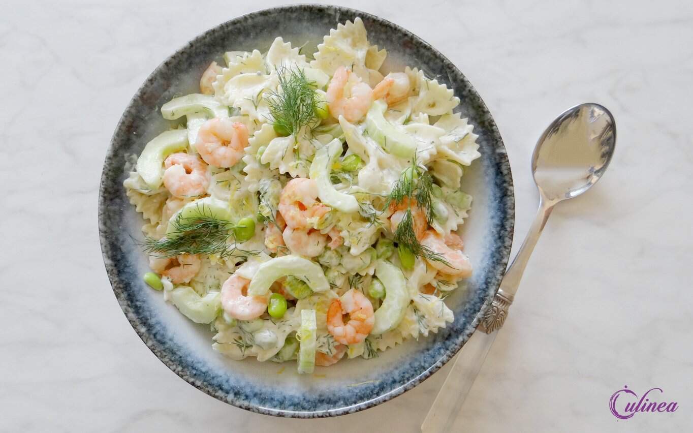 Farfallesalade met garnalen