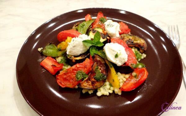 Groenten met labneh en groene chili-olie