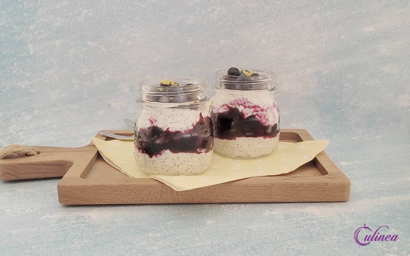 Chiapudding met blauwe bessen