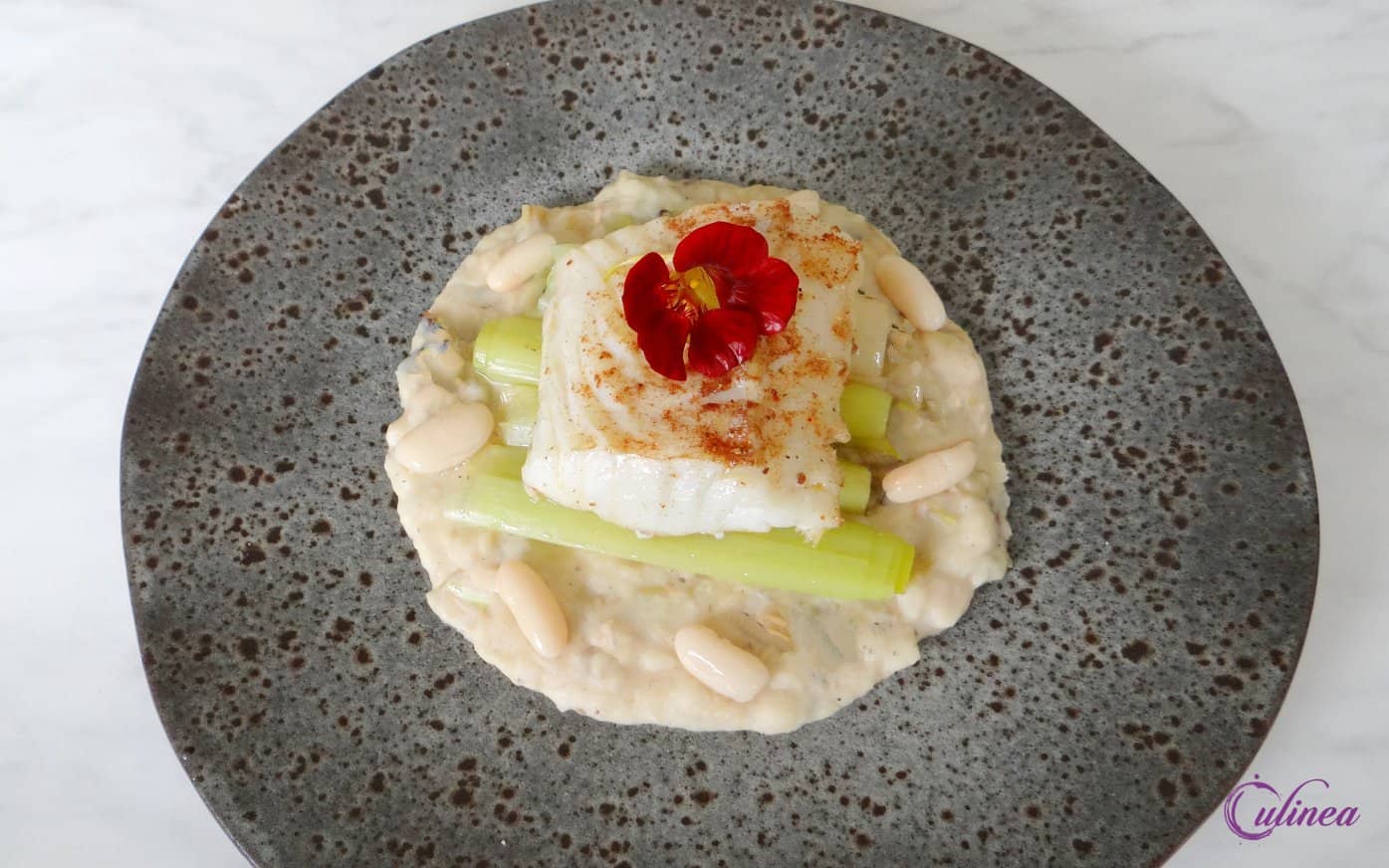 Kabeljauw met witte bonenpuree en prei