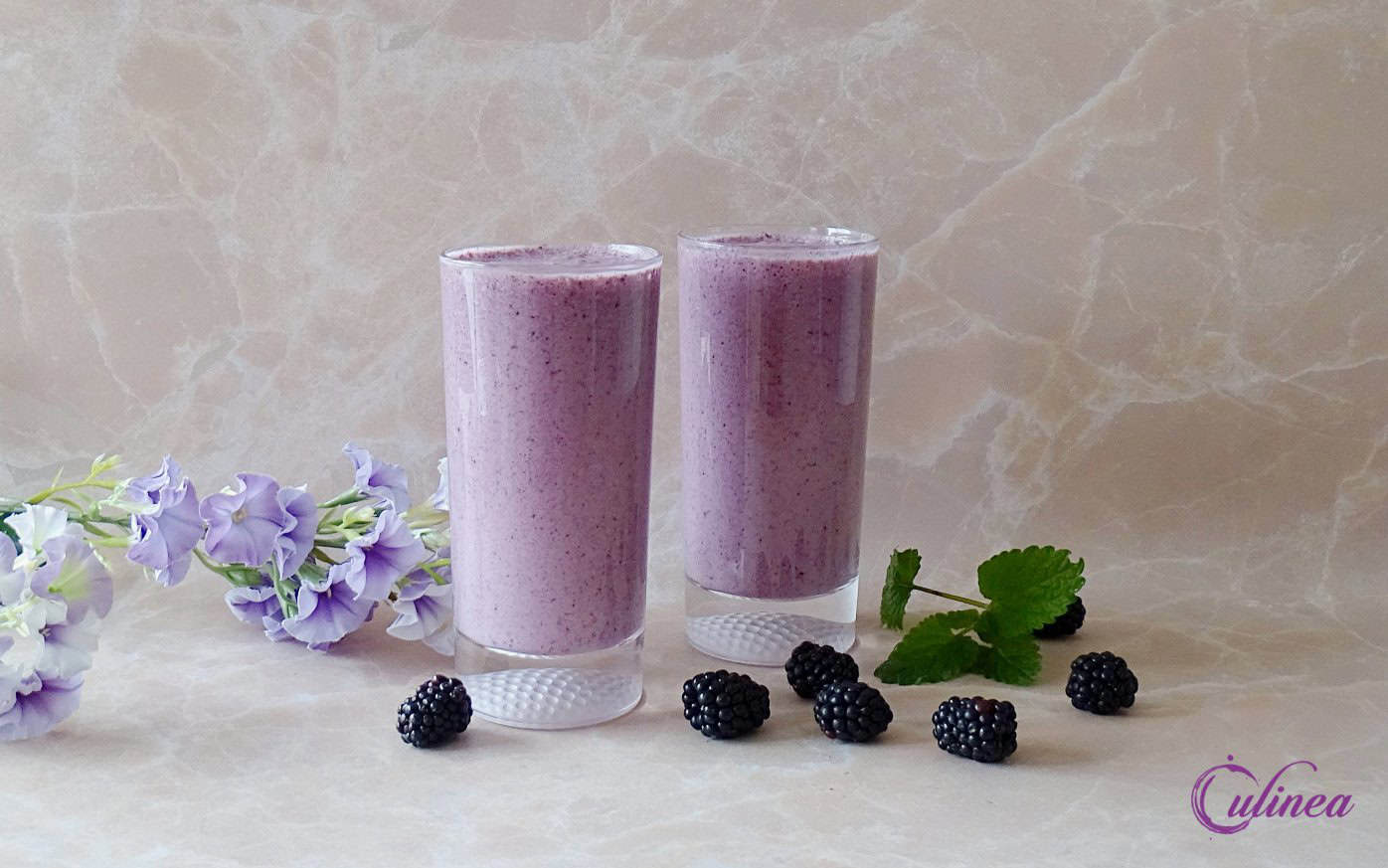 Smoothie met bramen en blauwe bessen