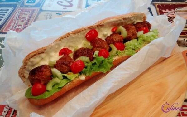 Buffalo balletjes op een broodje: