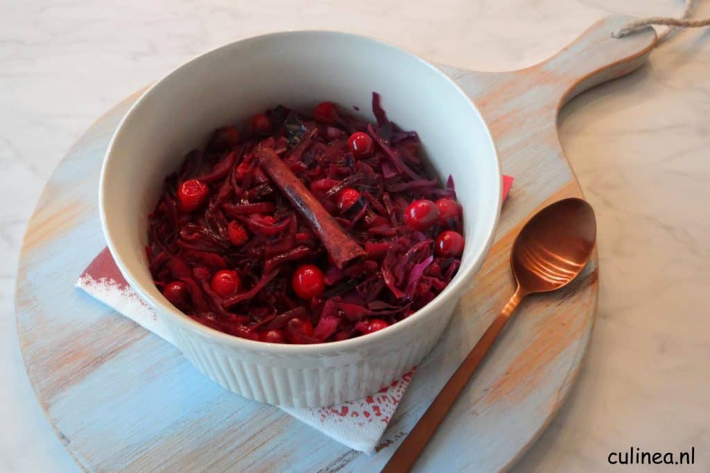 Rode kool met cranberries