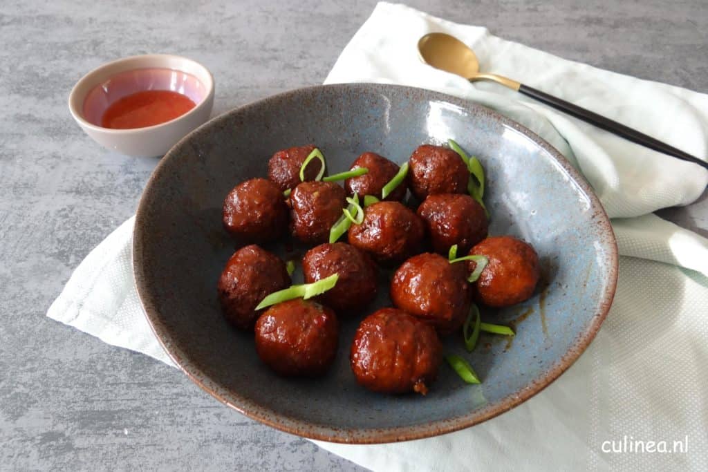 Pittige gehaktballetjes