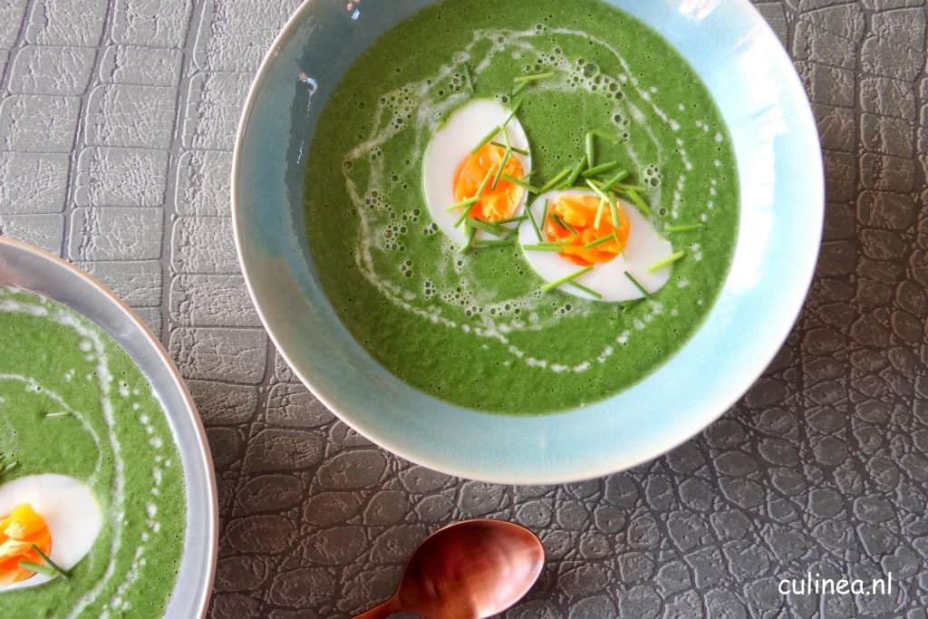 Waterkerssoep met prei en bleekselderij