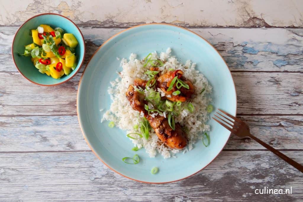Filipijnse kip met mango salsa