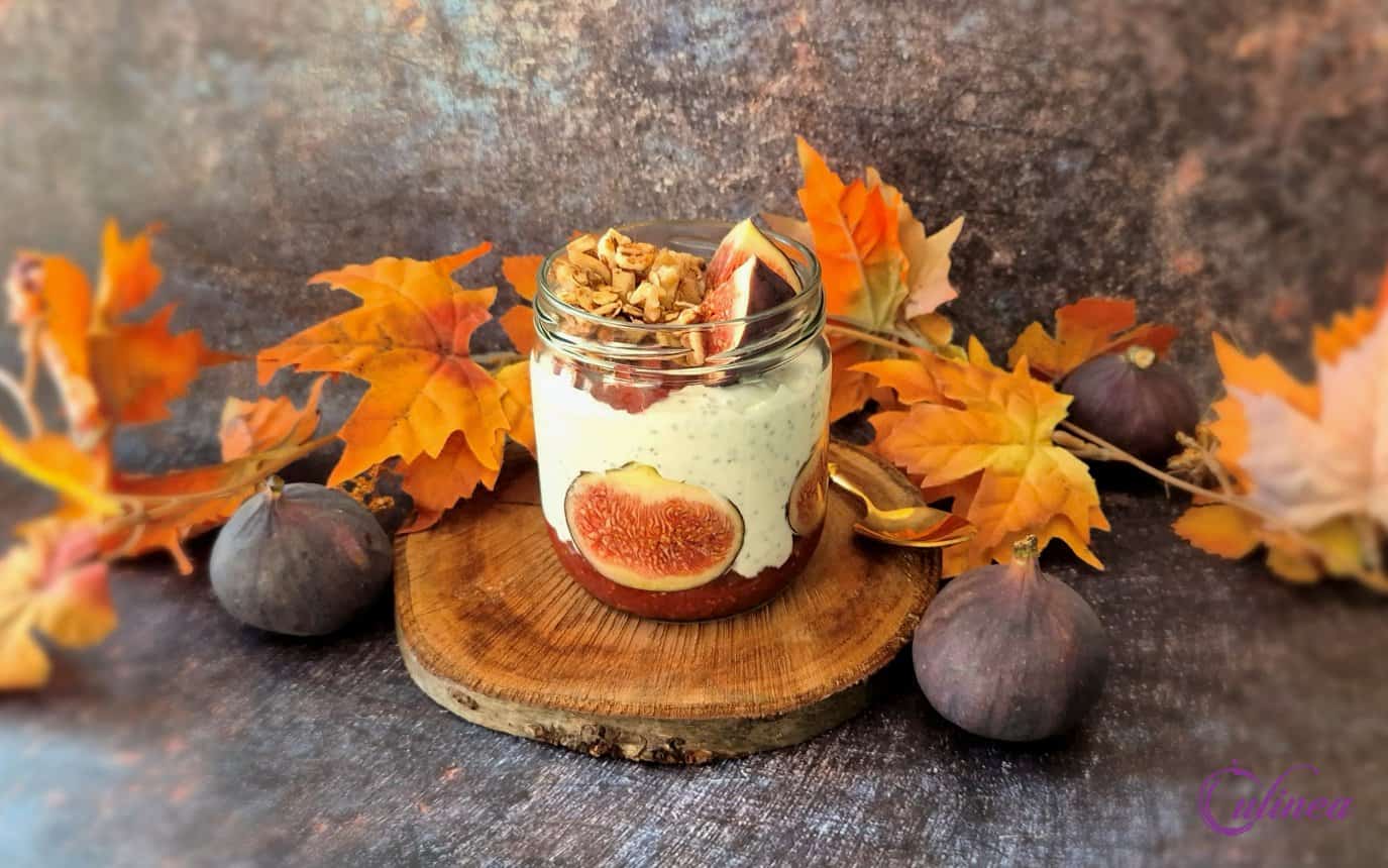 Havermout en chiapudding met verse vijgen