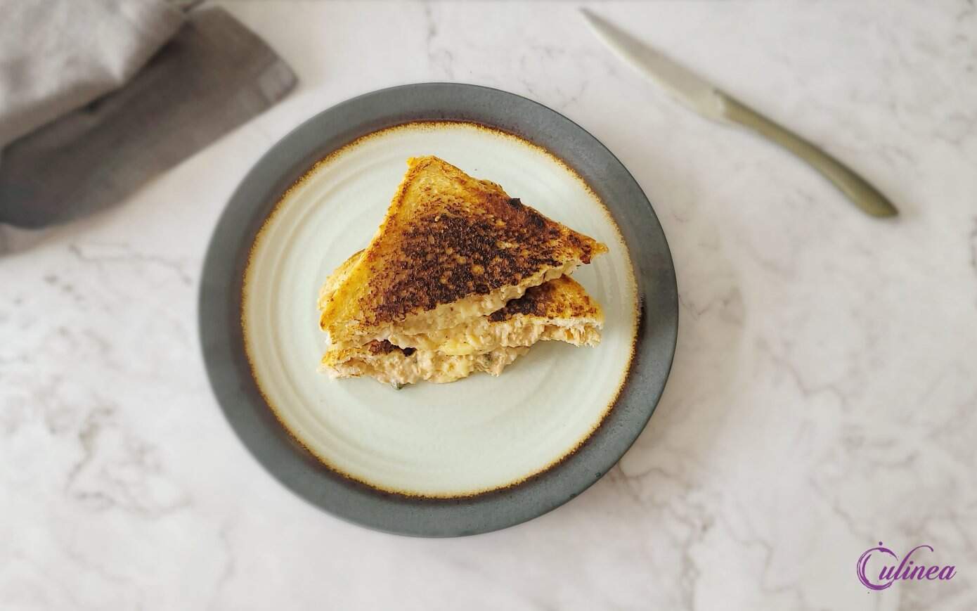 Tosti met tonijn en cheddar kaas