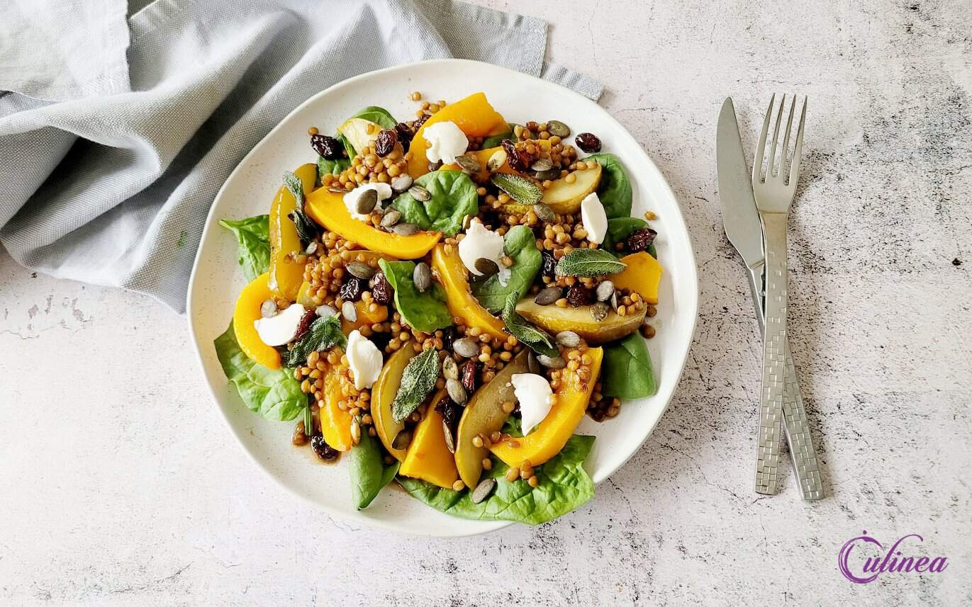 Salade met pompoen, peer, linzen en cranberries
