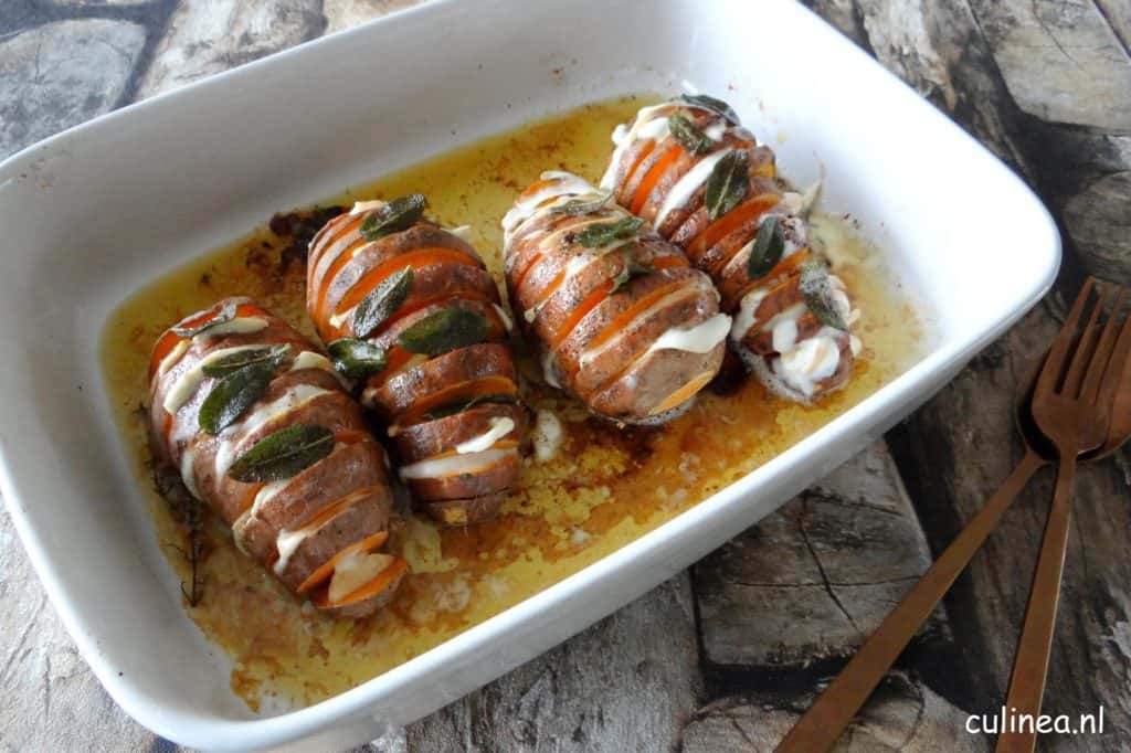 Hasselback van zoete aardappelen