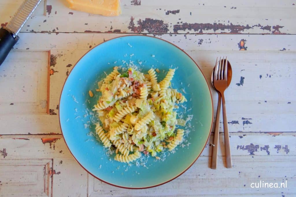 Pasta met Chinese Kool, Prei, Spekjes en Citroen