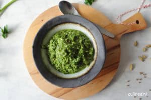 De lekkerste wereldse groene kruidensauzen
