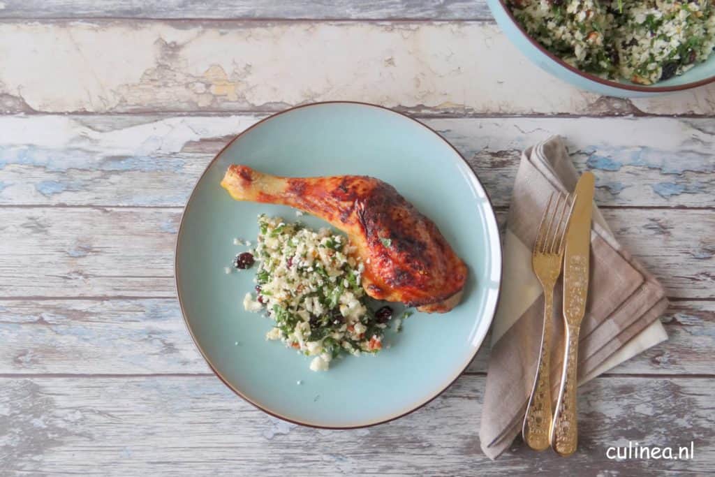 Pittige kippenbouten met bloemkool couscous