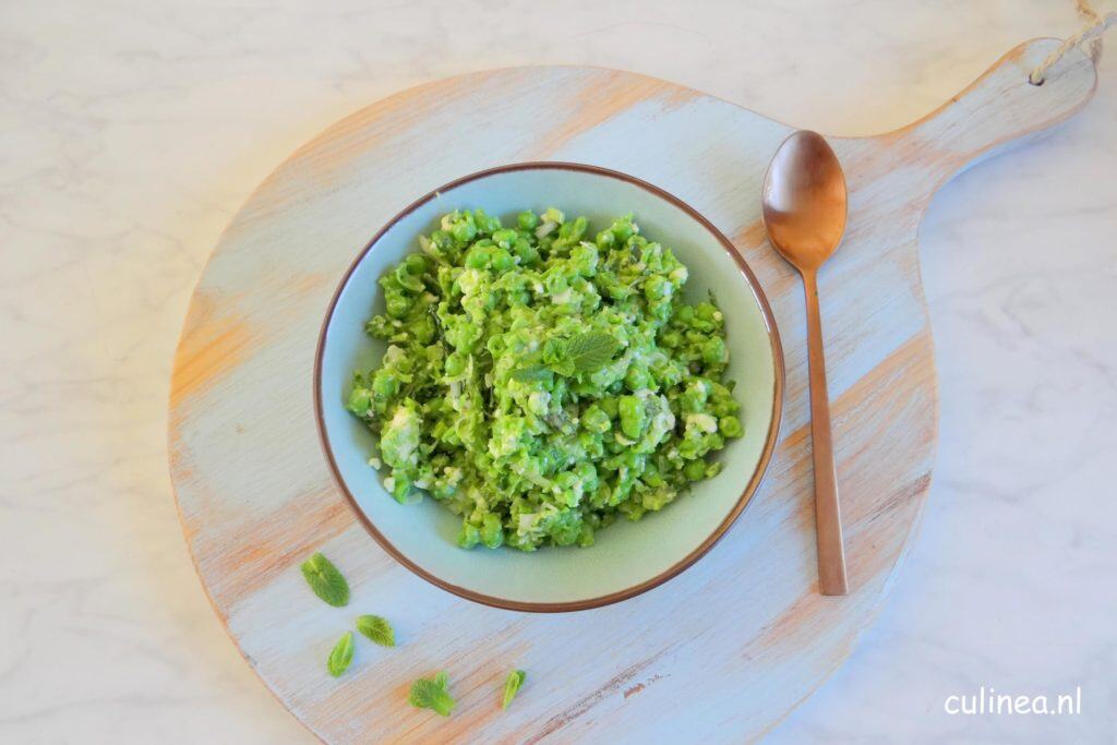 Spread van erwten, feta en munt