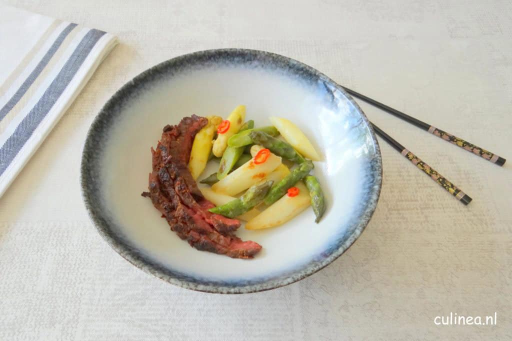 Miso bavette met roergebakken asperges