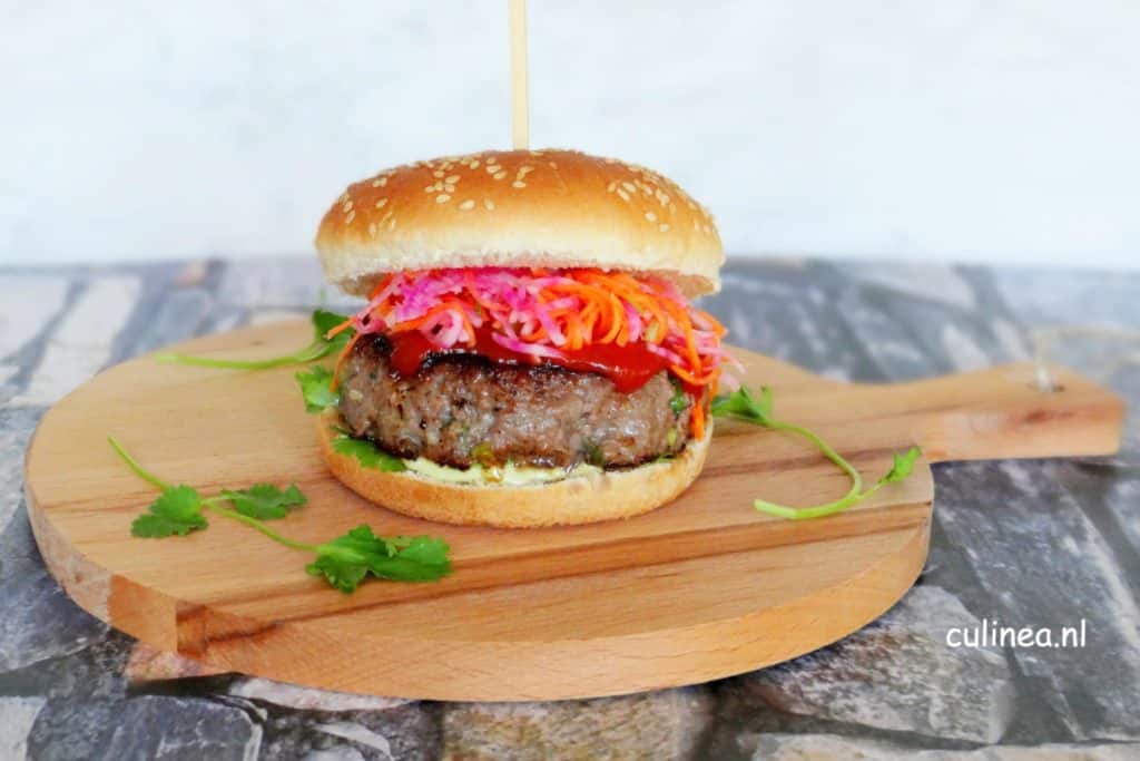 Aziatische hamburgers