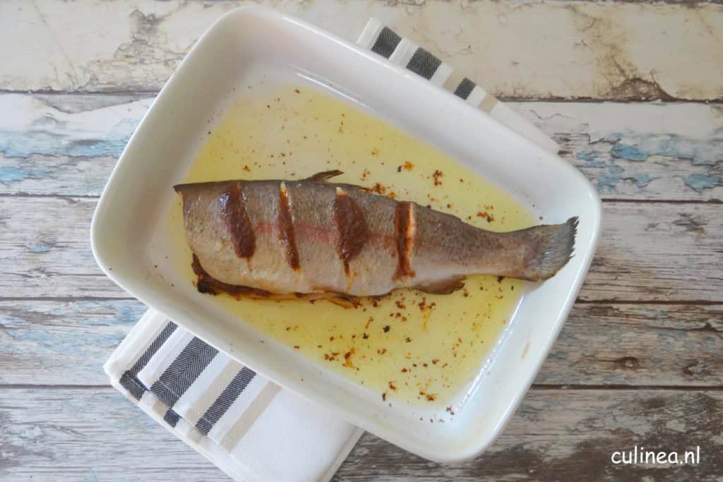 Zalmforel met misoboter uit de oven