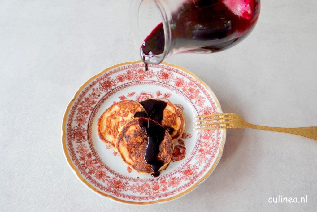 Blauwe druivensiroop