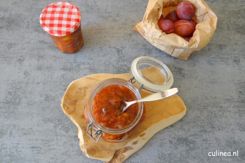 Pruimencompote met sinaasappel