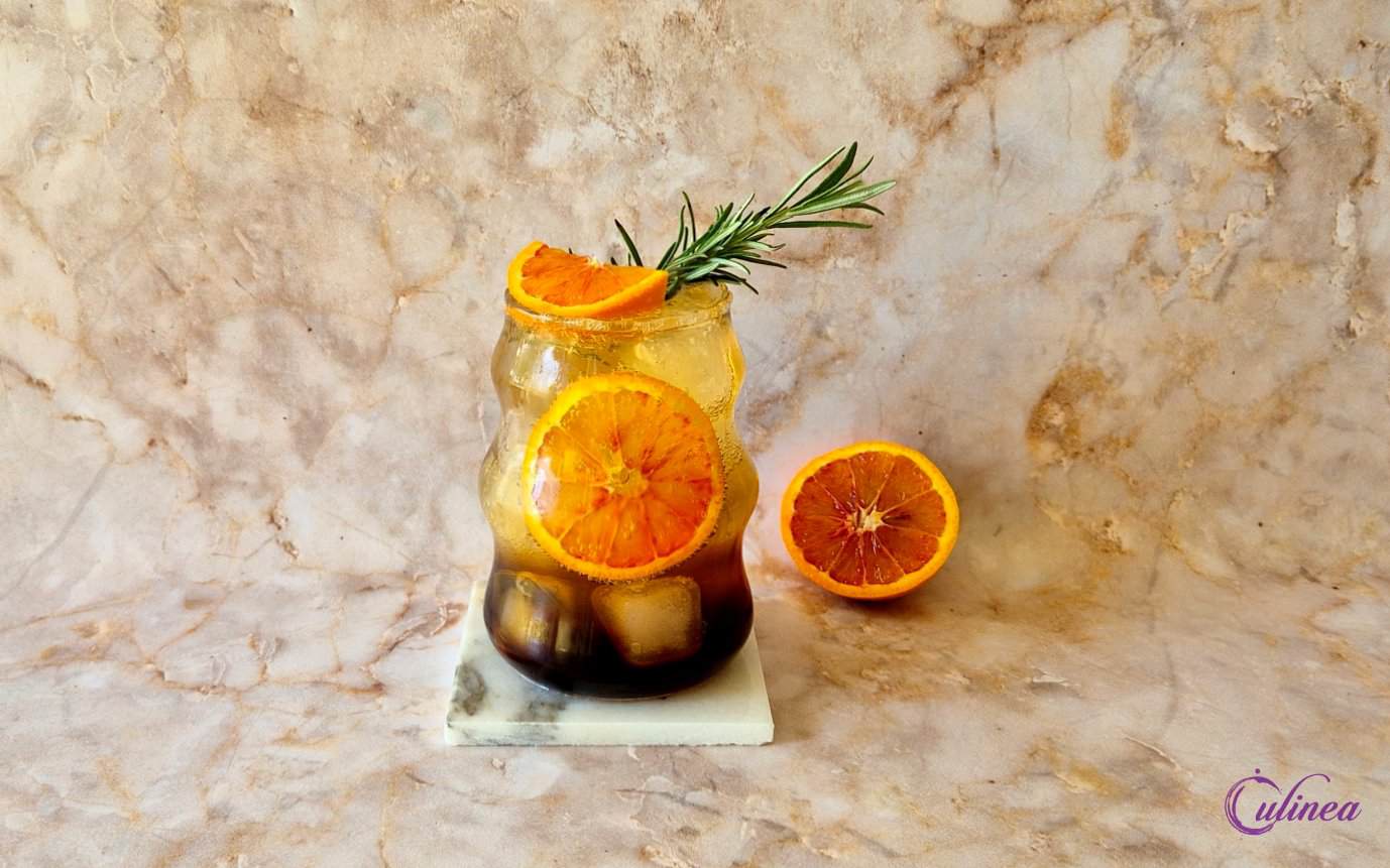 Koffie bloedsinaasappel mocktail