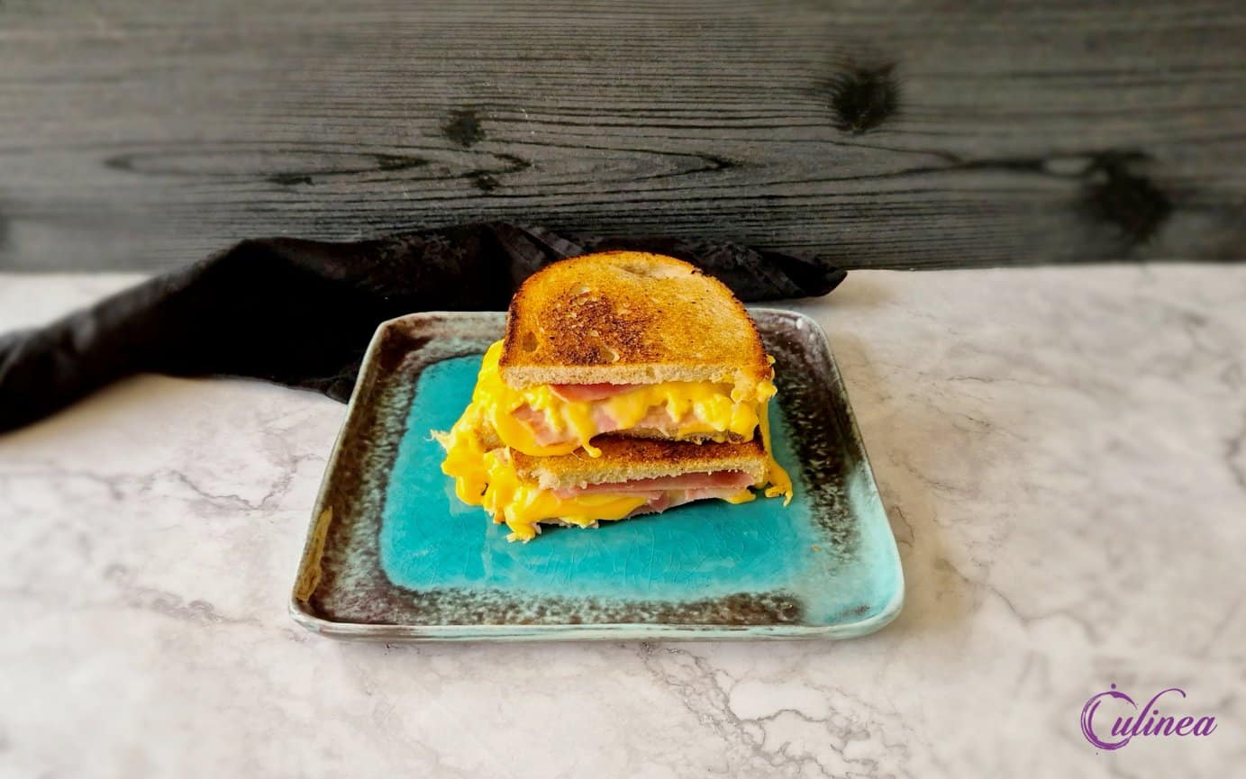 Tosti ham, kaas en roerei