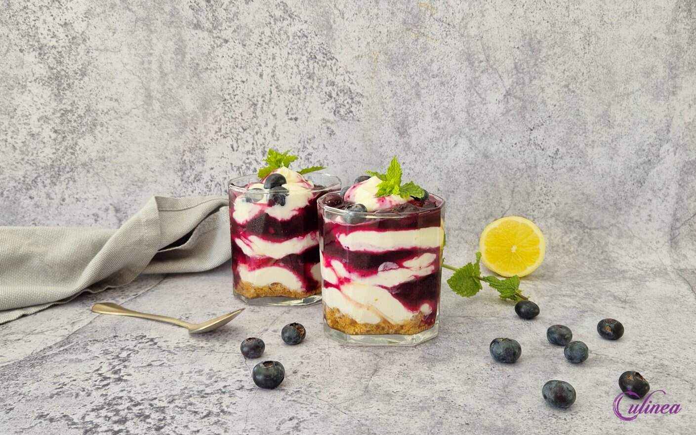 Citroen tiramisu met blauwe bessen