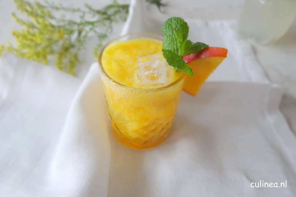 Mango bitter lemon mocktail