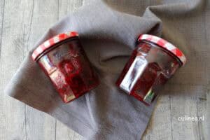 Kersenjam met chiazaadjes