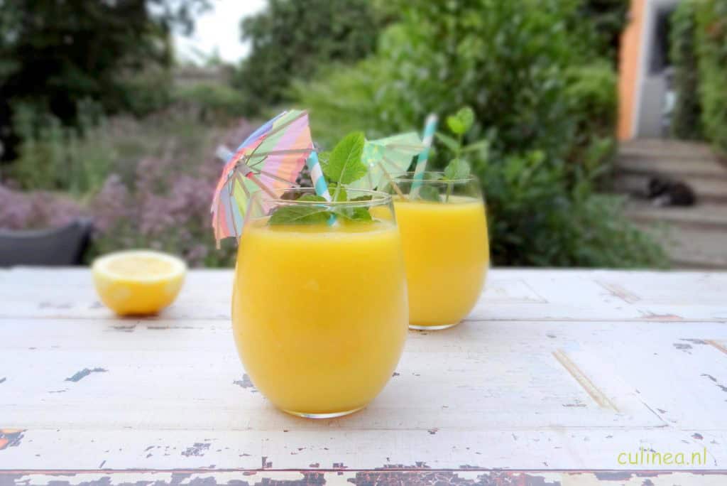 Tropische mango Limoncello cocktail