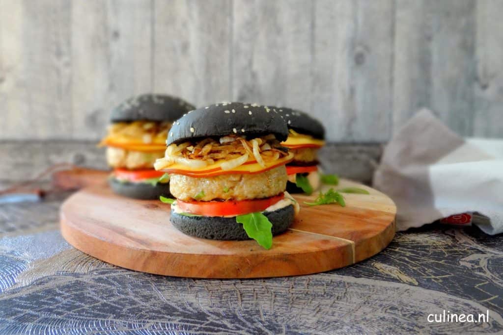 Piri piri kipburger met rookkaas