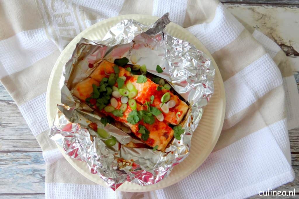Oosters zalmpakketje uit de oven