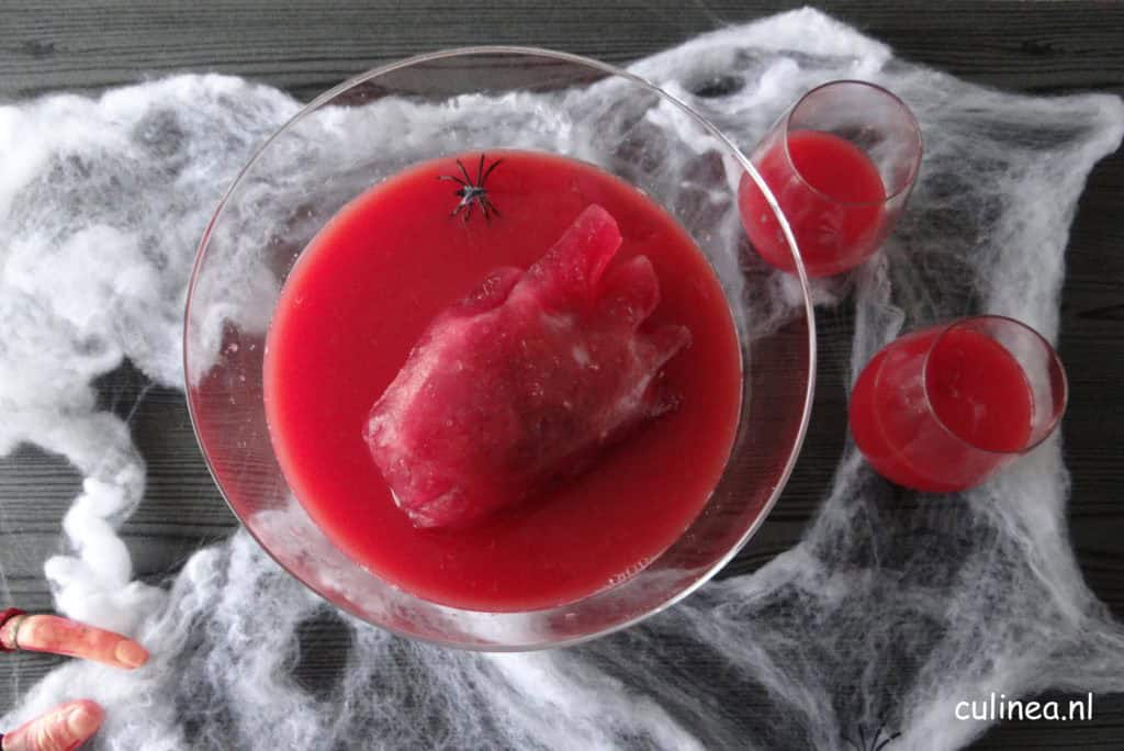 Bloedsinaasappel cranberry Halloween Punch