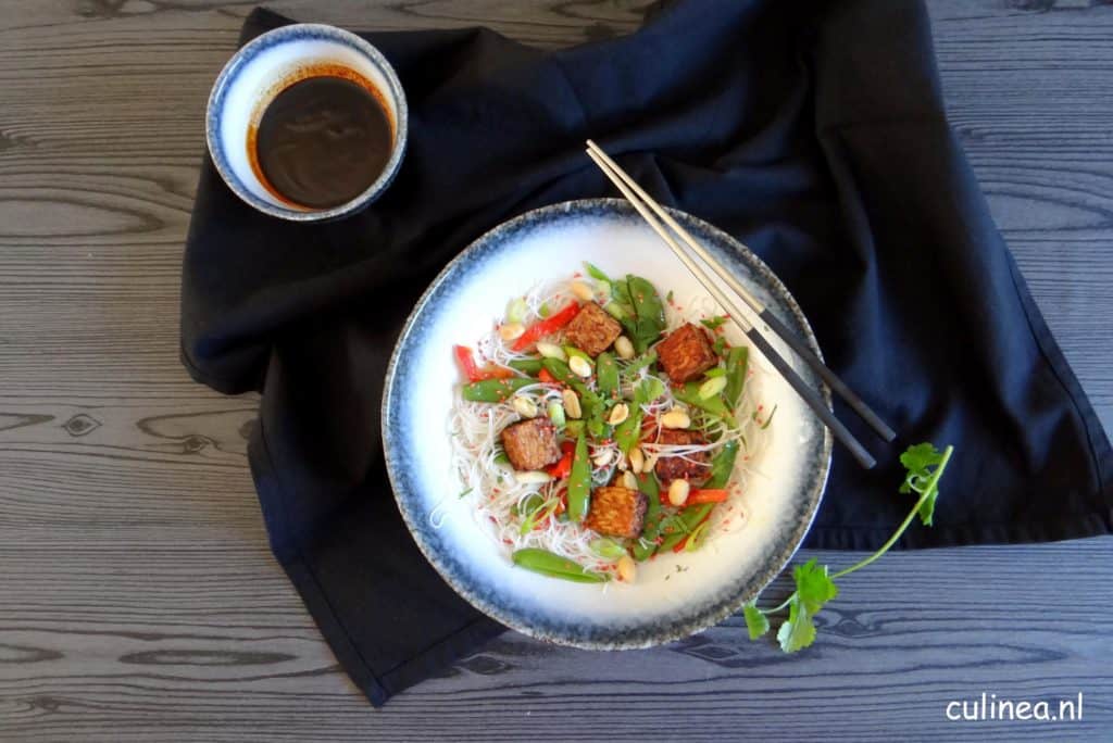 Krokante tempeh met mihoen