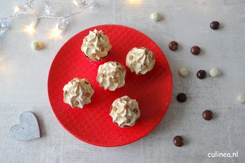Sinterklaasmuffins met speculoos topping